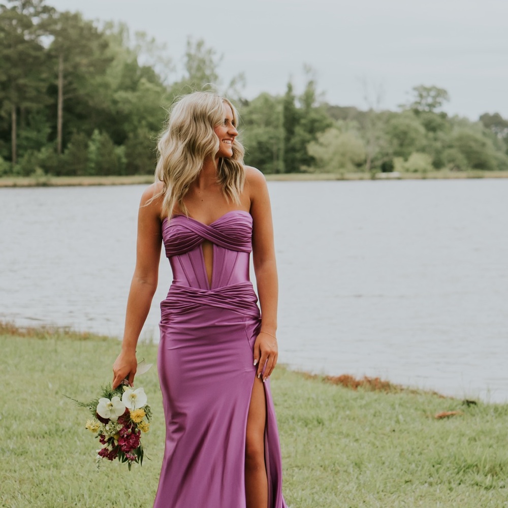 Sherri Hill Strapless Lavender Gown